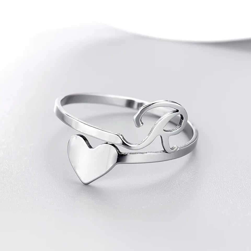 INITIAL HEART ADJUSTABLE RING