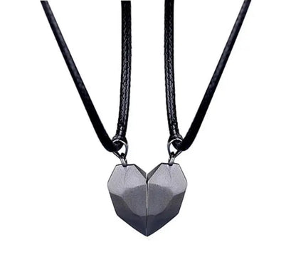 MATCHING GEOMETRIC HEART NECKLACE SET