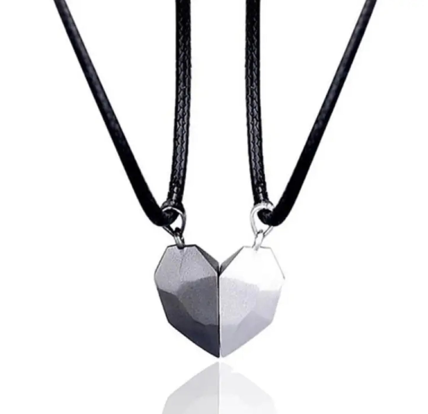 MATCHING GEOMETRIC HEART NECKLACE SET